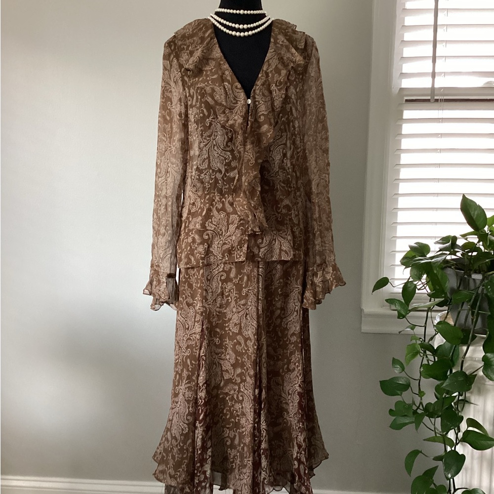 Women 2pc silk skirt and top